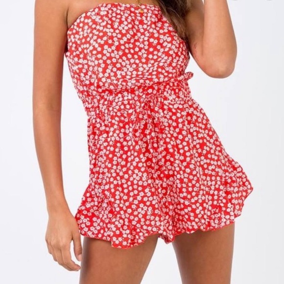 Princess Polly Red Strapless Romper - Picture 2 of 6